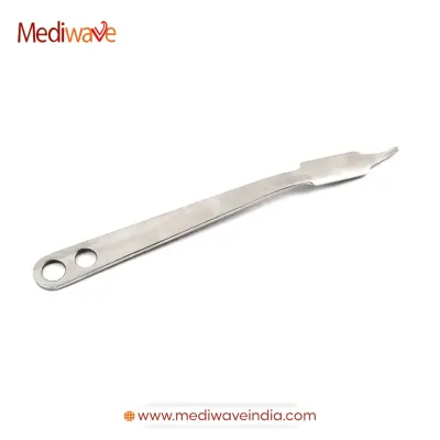 Retractors & Elevators in India